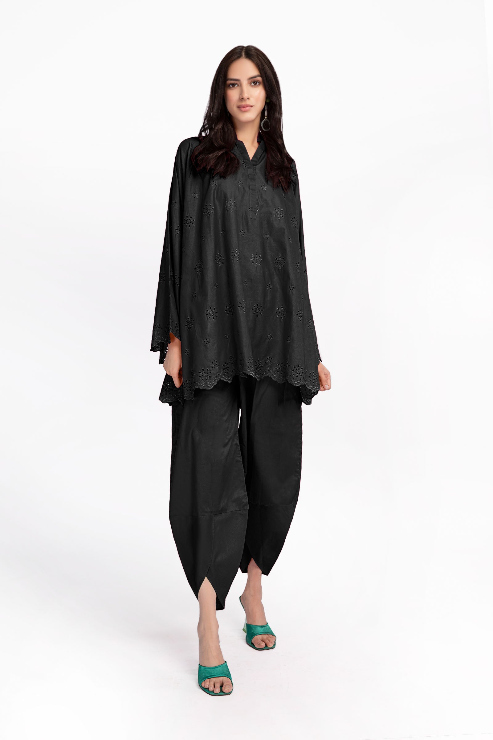 Maria B Luxury Formals | Sf-Ea23-10r1-42 main image 0