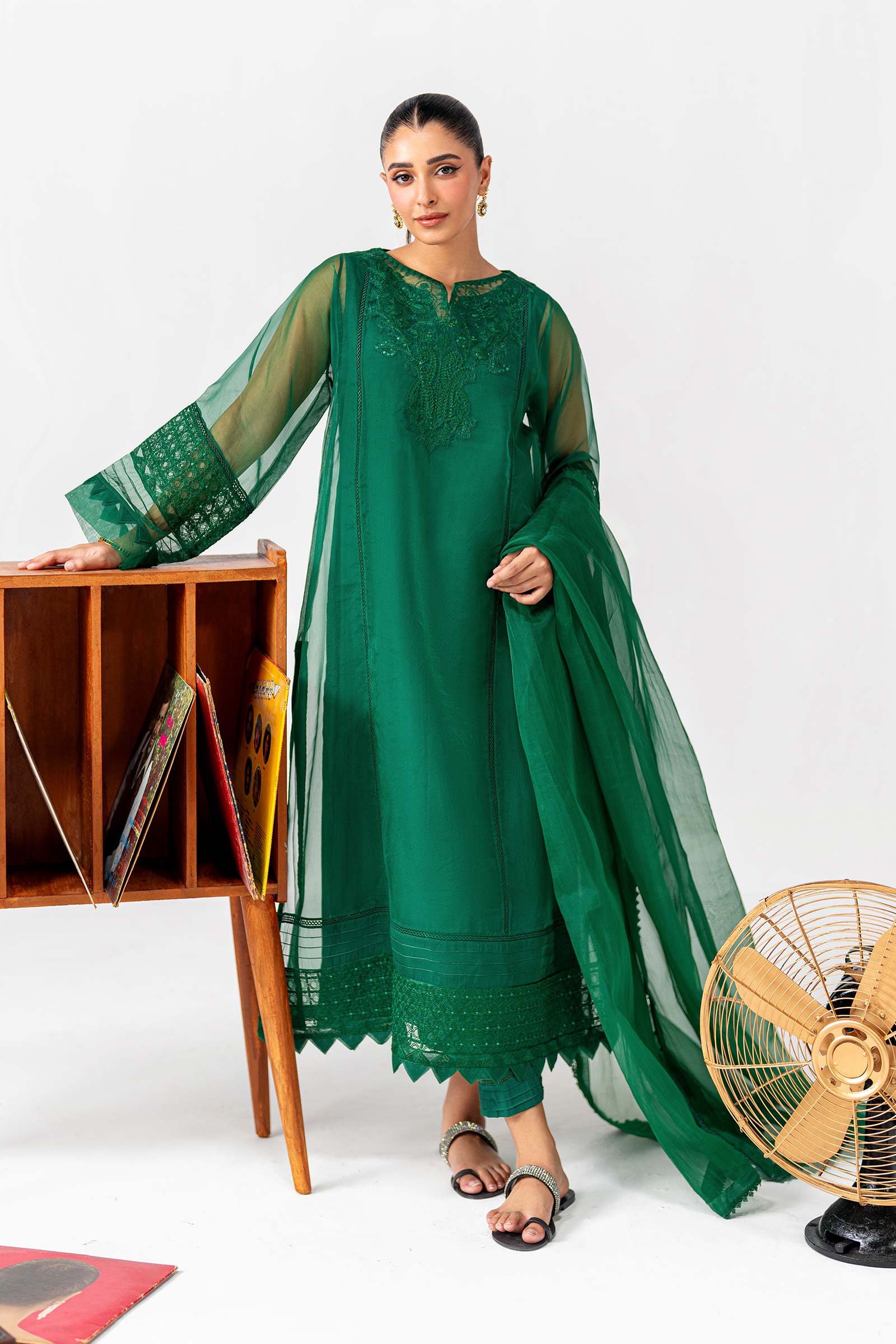 Maria B | Mbroidered Formals 24 | Organza Suit | BD-2903 main image 1