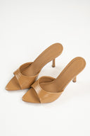 Ocon Pointed Heels