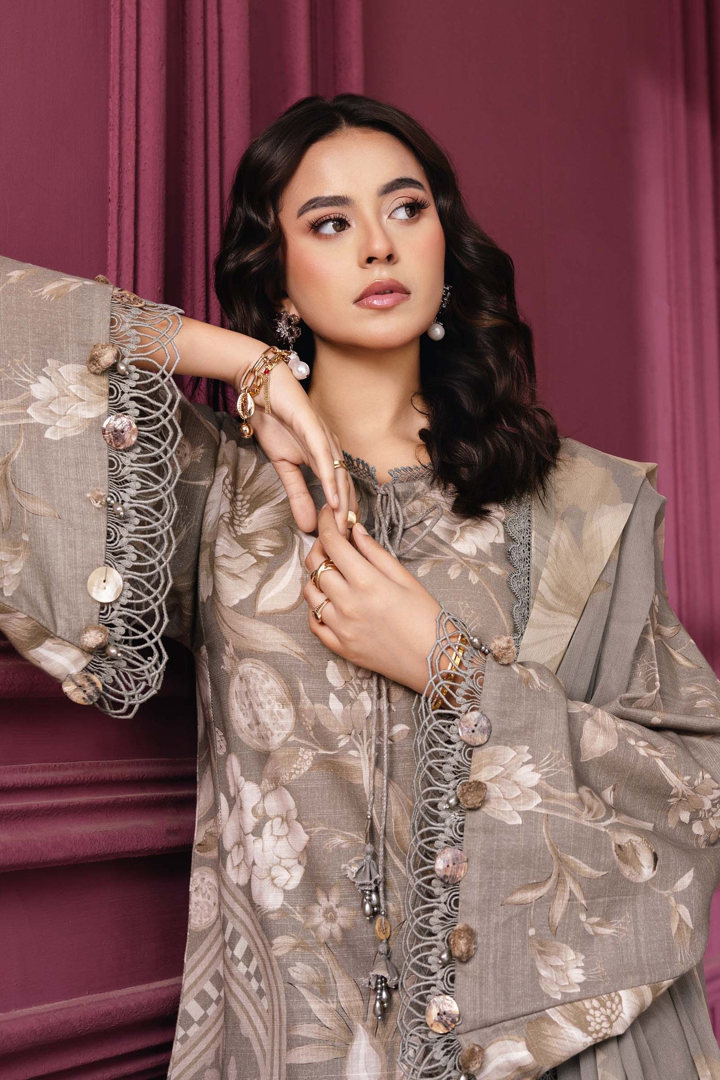 3 Pc Unstitched Printed Slub Khaddar Suit