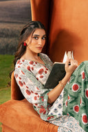 3 Pc Unstitched Embroidered Arabic Lawn Suit | MB-PFUS25-02B