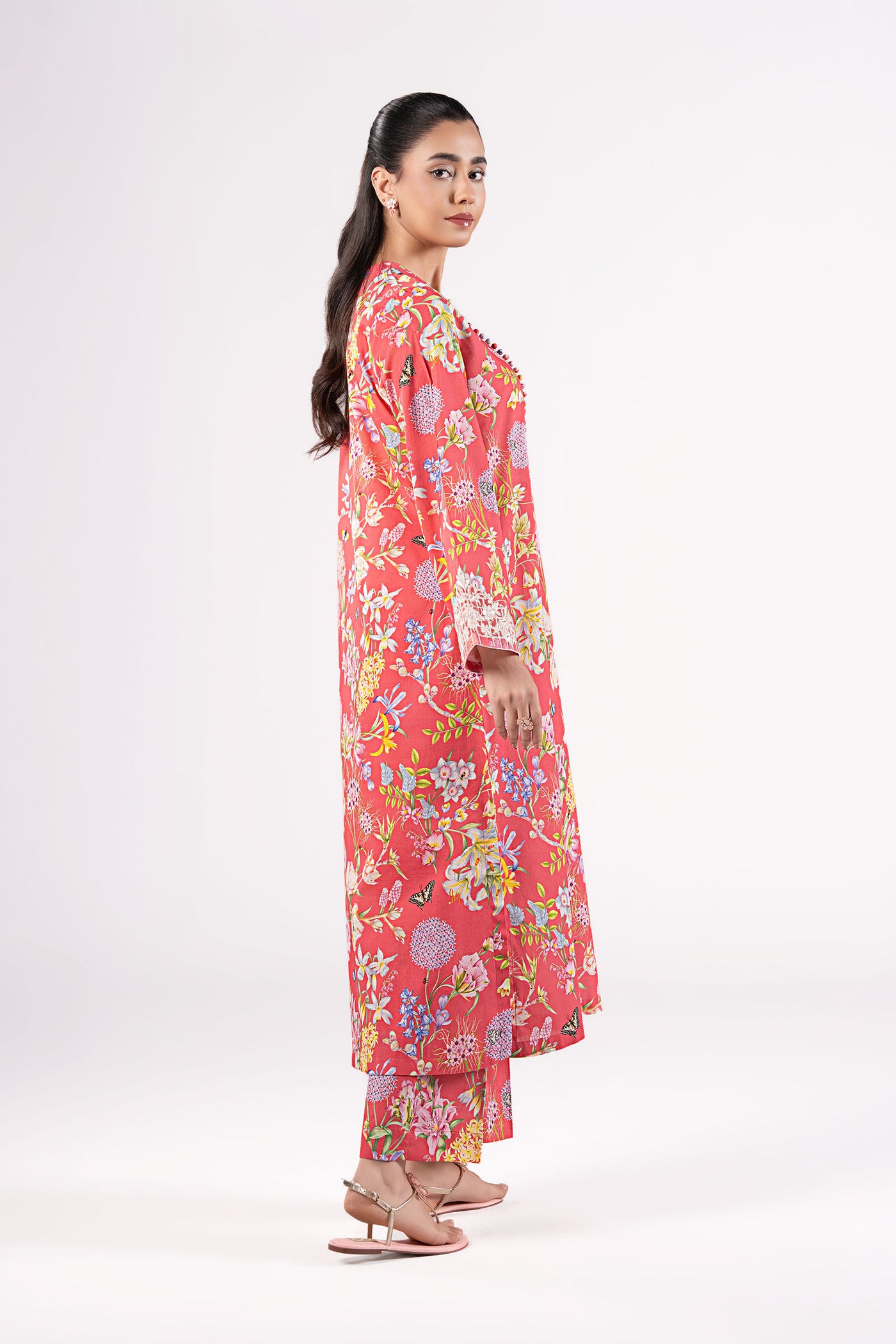 2 Pc Embroidered Slub Lawn Suit