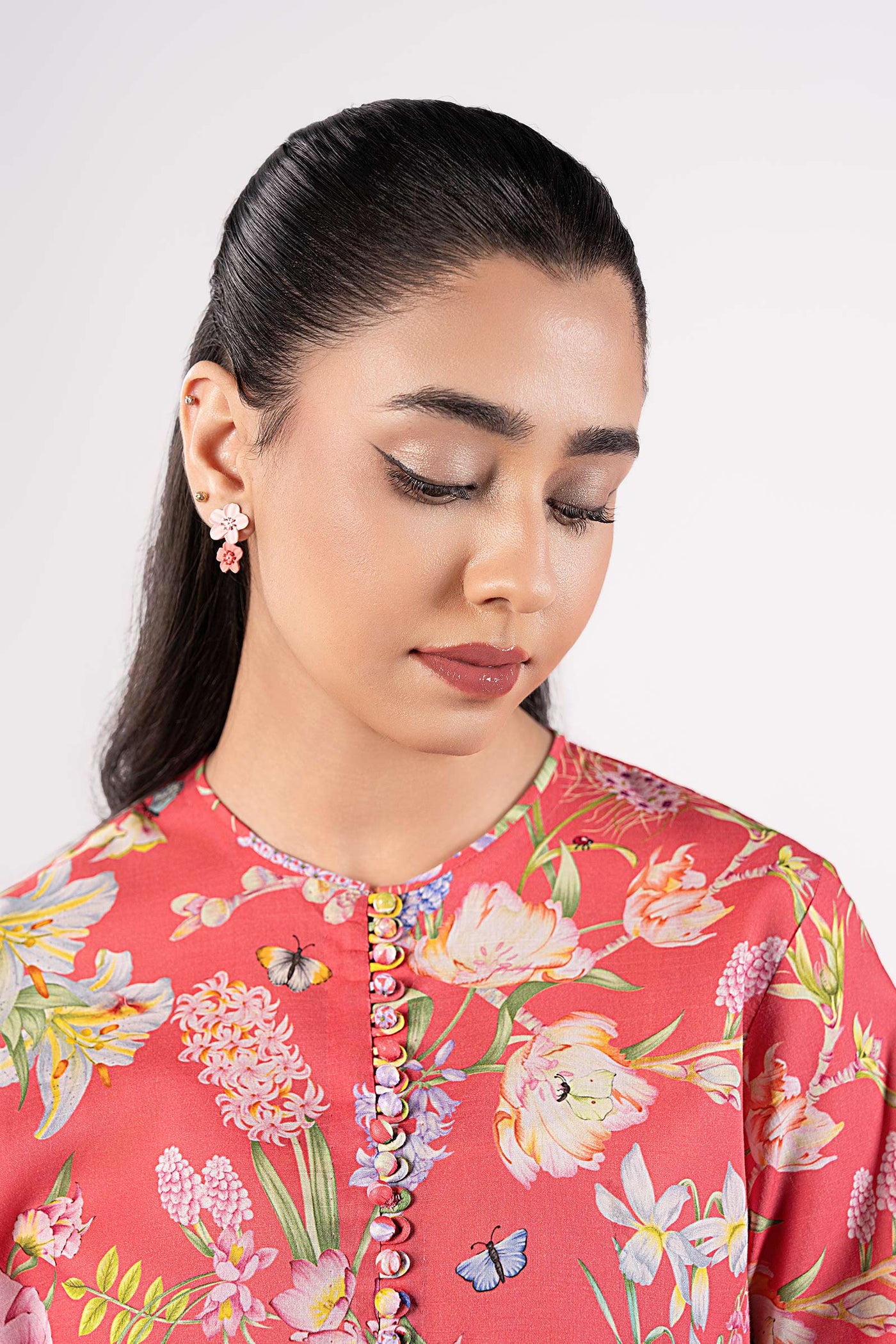 2 Pc Embroidered Slub Lawn Suit
