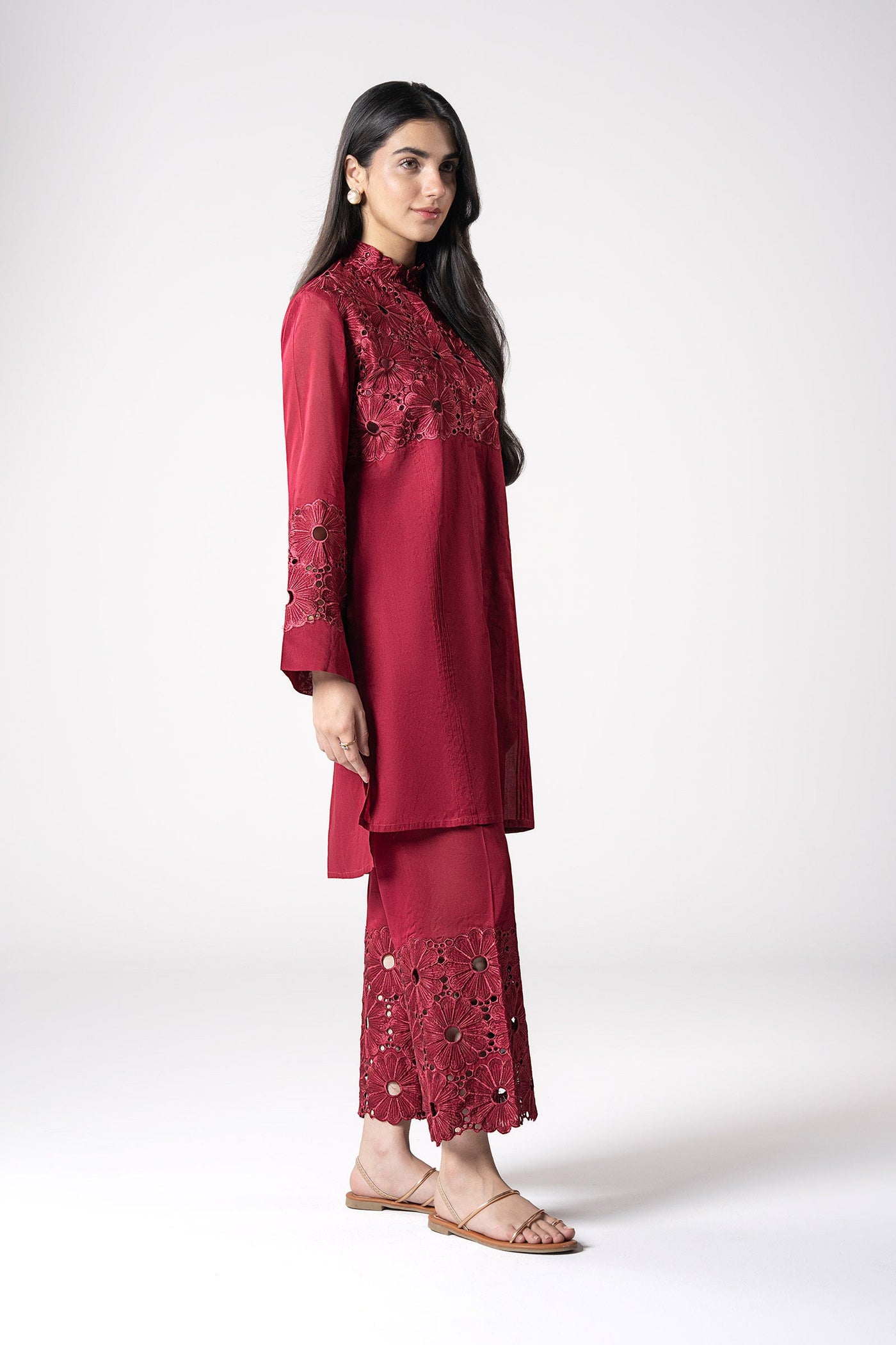 2 Pc Embroidered Lawn Suit
