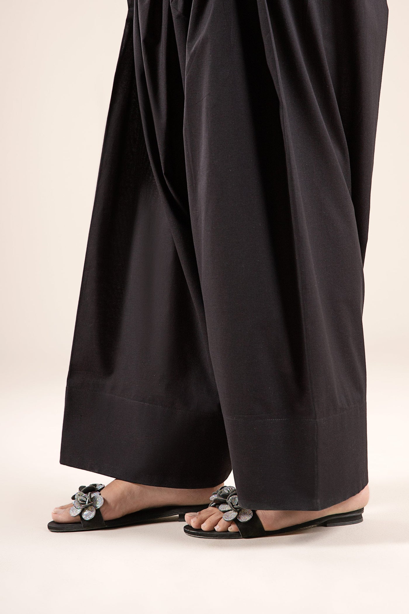 Dyed Cambric Shalwar | MB-CS25-147