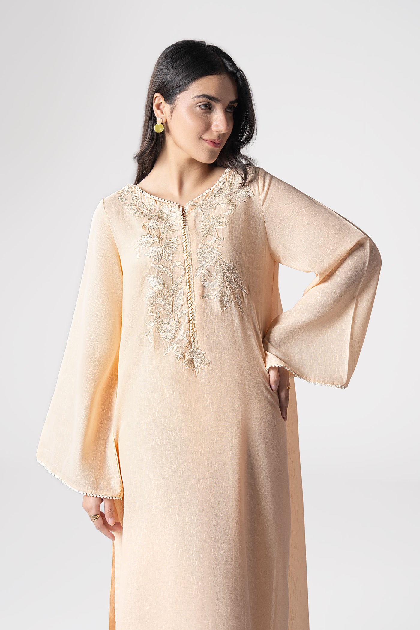 2 Pc Embroidered Karandi Suit