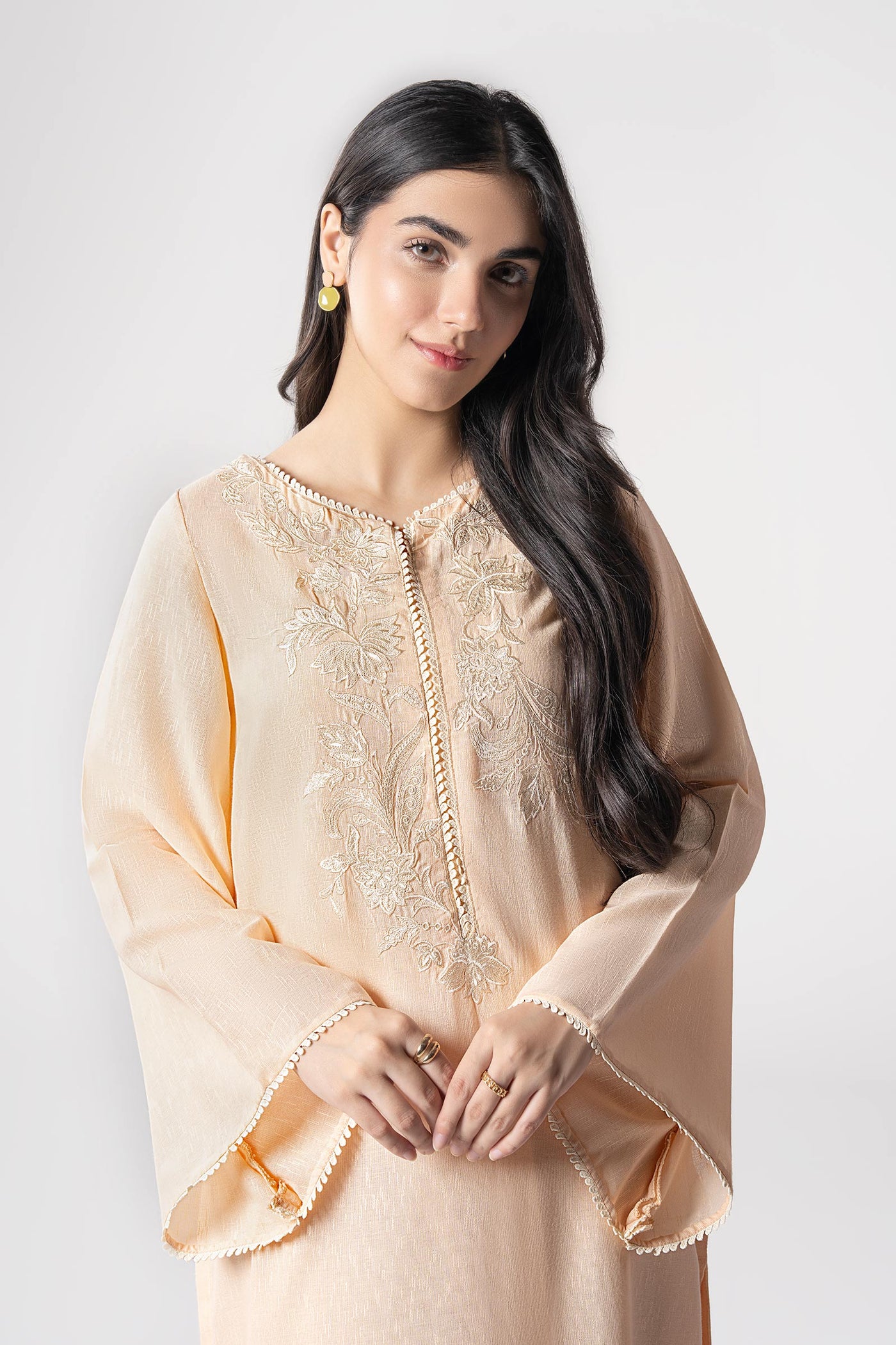 2 Pc Embroidered Karandi Suit