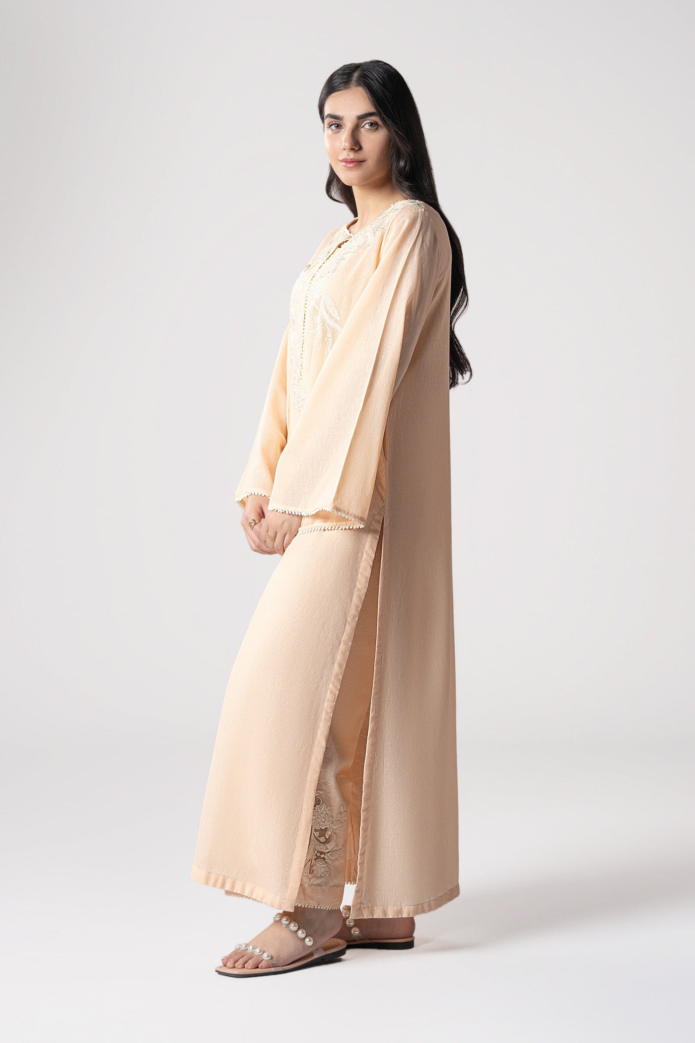 2 Pc Embroidered Karandi Suit | MB-CS25-88-A