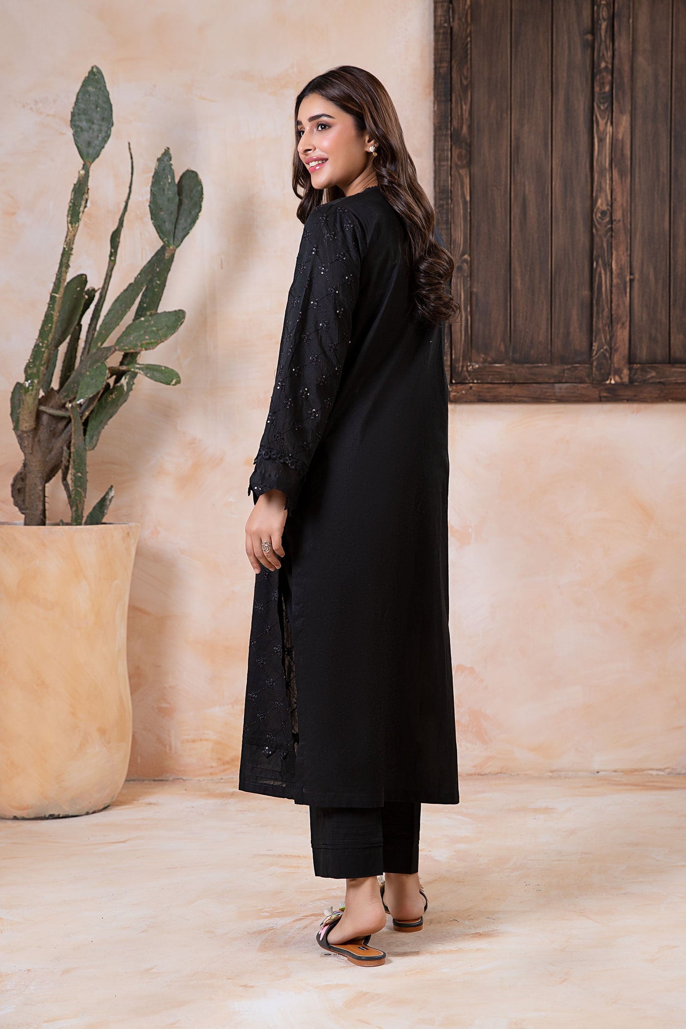 2 Piece Embroidered Lawn Suit