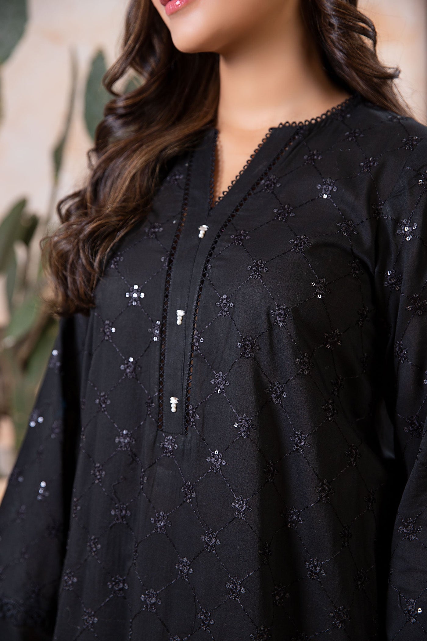 2 Piece Embroidered Lawn Suit