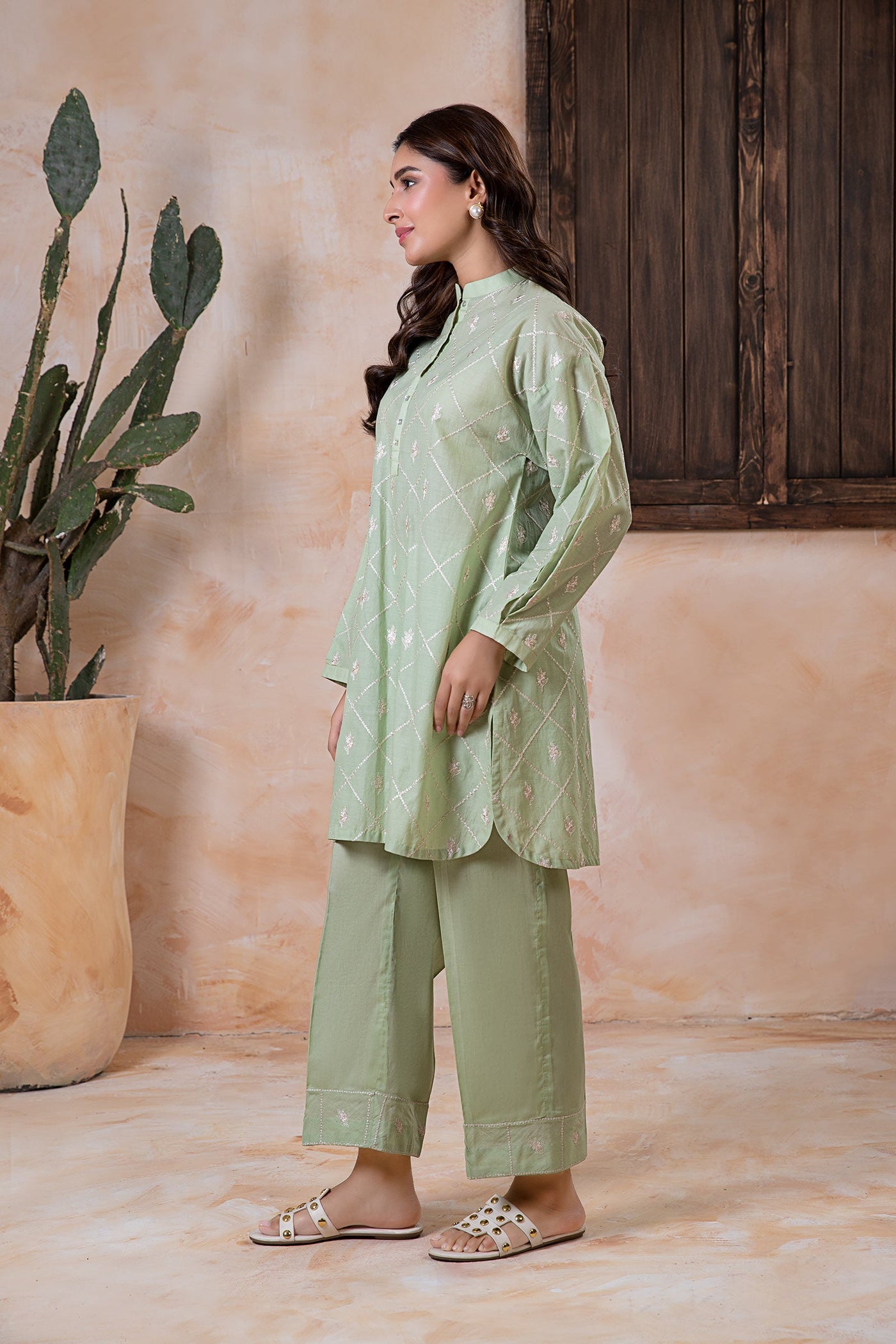 2 Piece Embroidered Lawn Suit