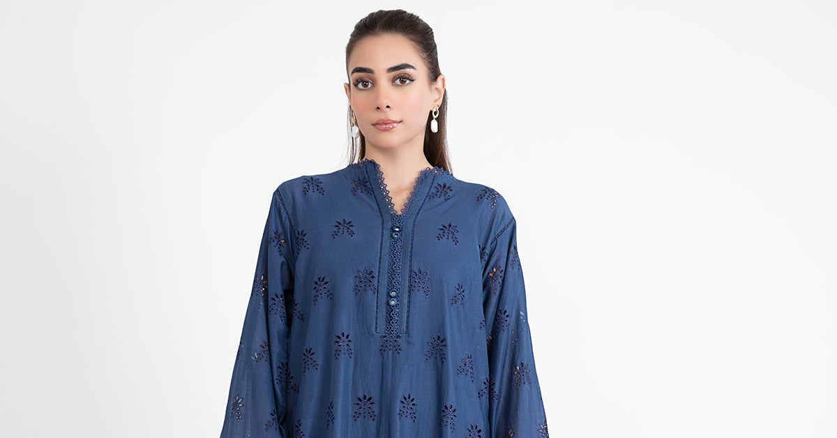 Embroidered Lawn Kurta