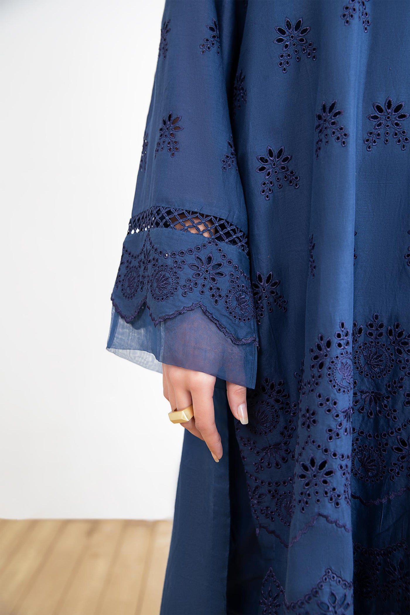 Embroidered Lawn Kurta