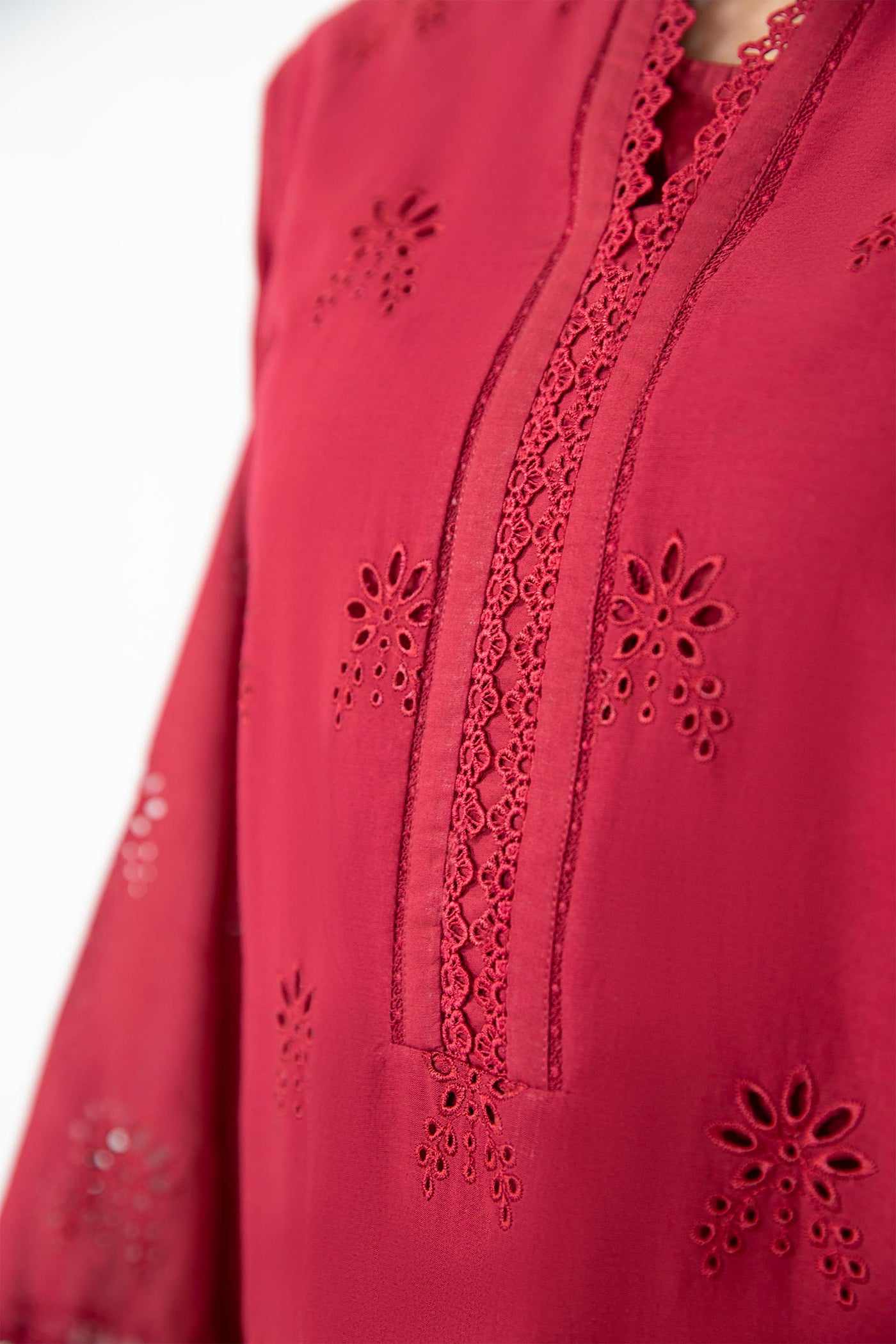Embroidered Lawn Kurta