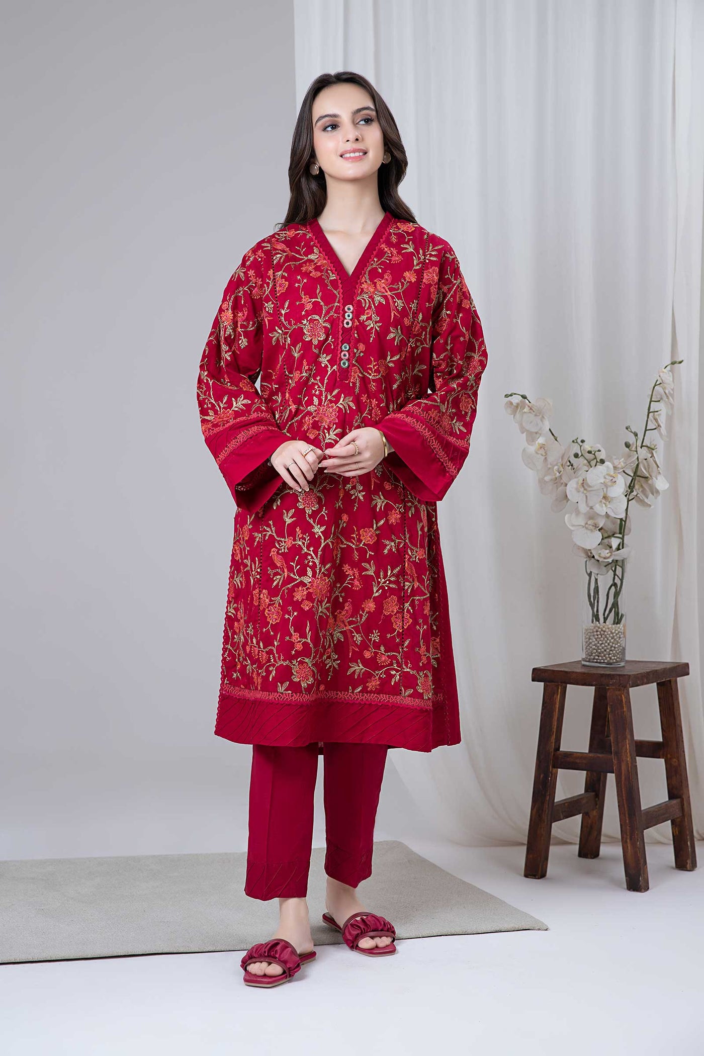 Embroidered Lawn Kurta