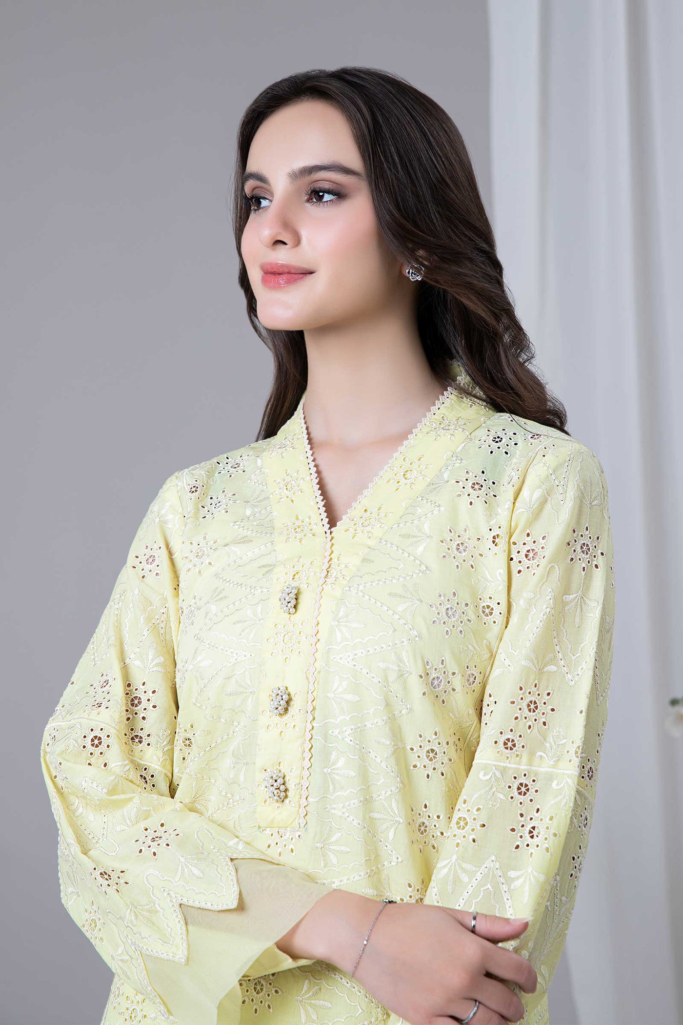 Embroidered Lawn Kurta