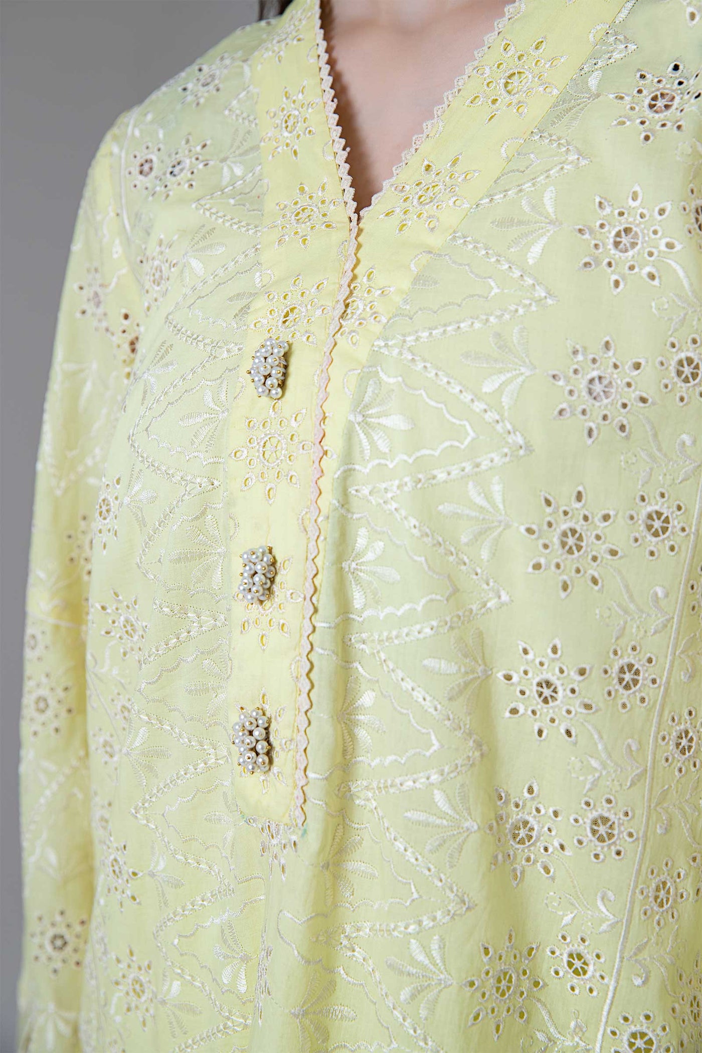 Embroidered Lawn Kurta