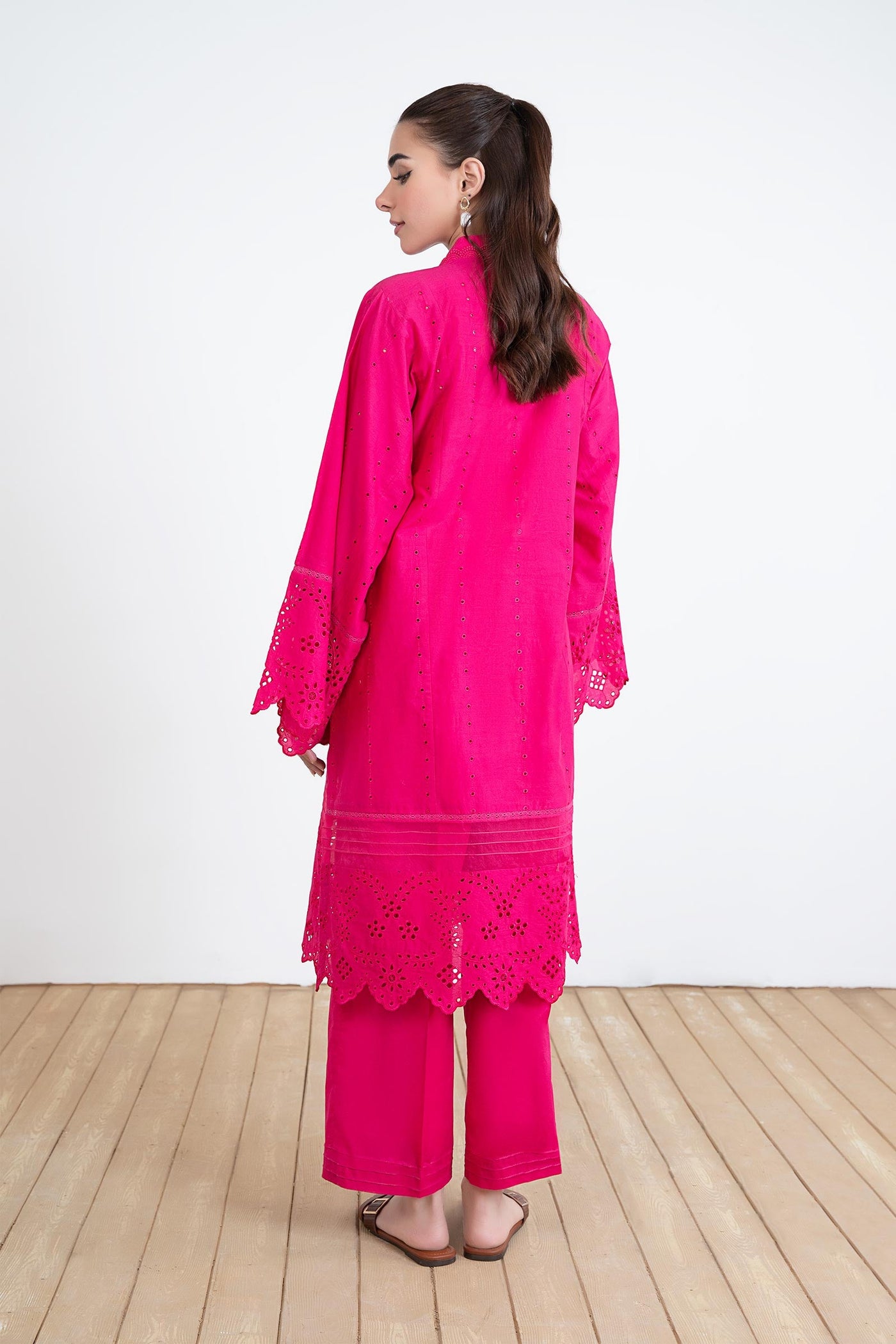 Embroidered Lawn Kurta