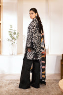 3 Pc Unstitched Printed Lawn Suit