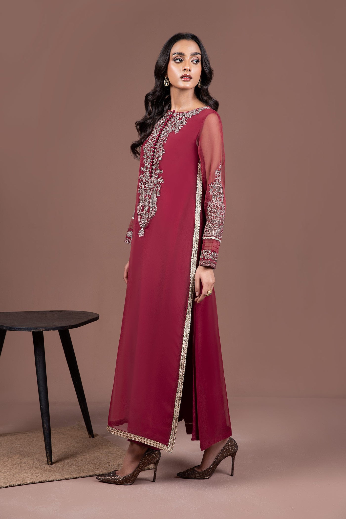 2 Pc Embroidered Organza Suit