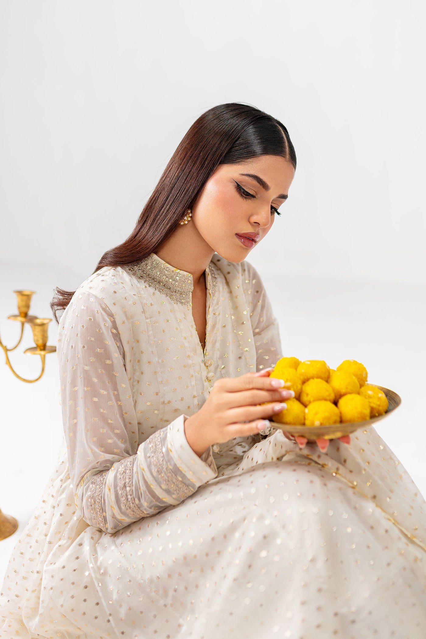 2 Pc Embroidered Organza Suit