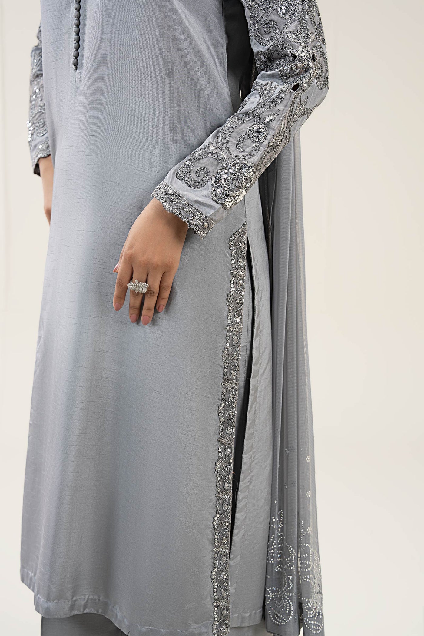 3 Pc Embroidered Bamberg Raw Silk Suit