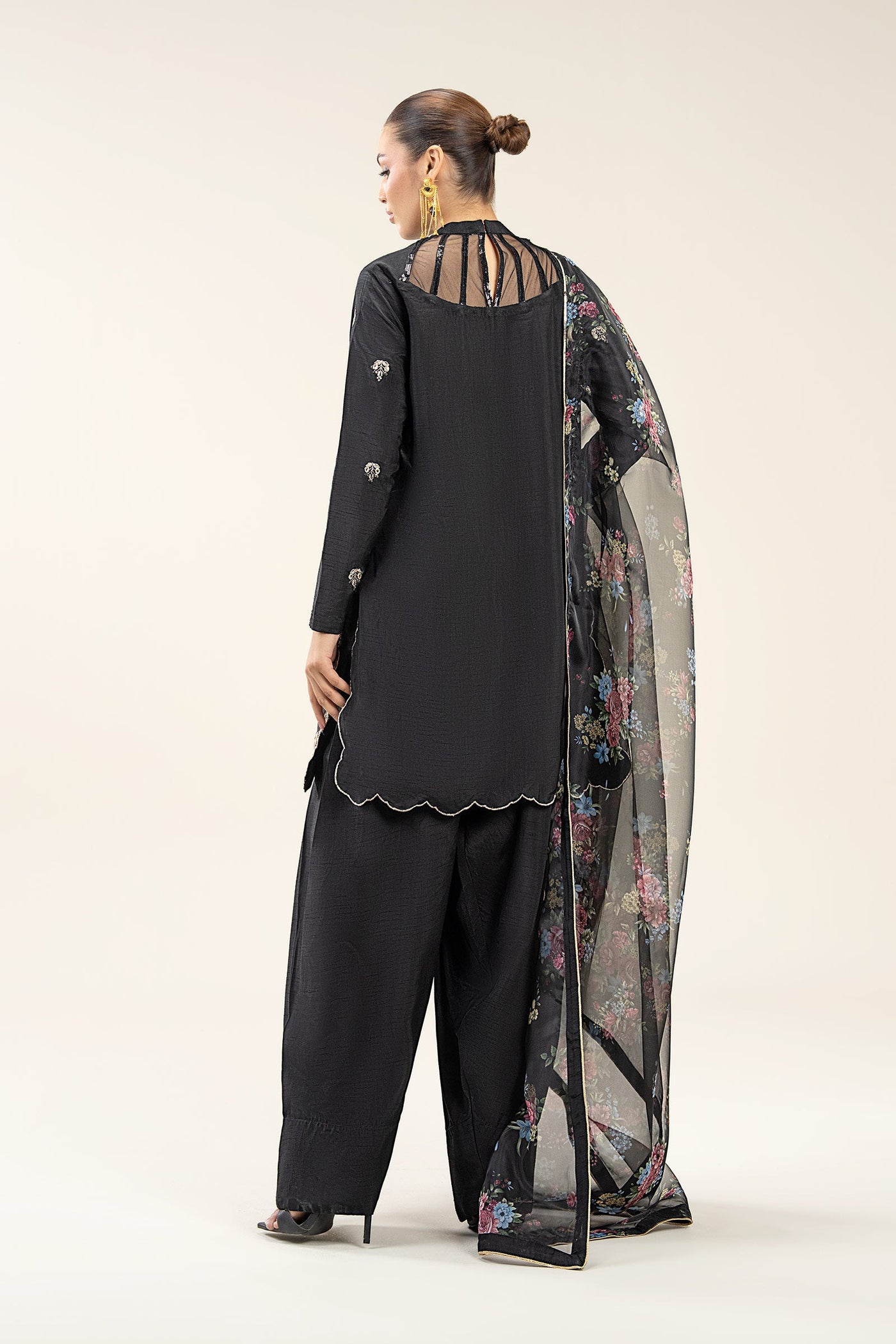 3 Pc Embroidered Bamberg Raw Silk Suit