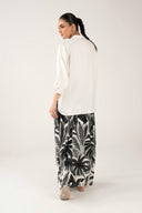 2 Pc Embroidered Arabic Lawn Skirt Set
