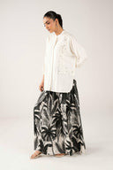 2 Pc Embroidered Arabic Lawn Skirt Set