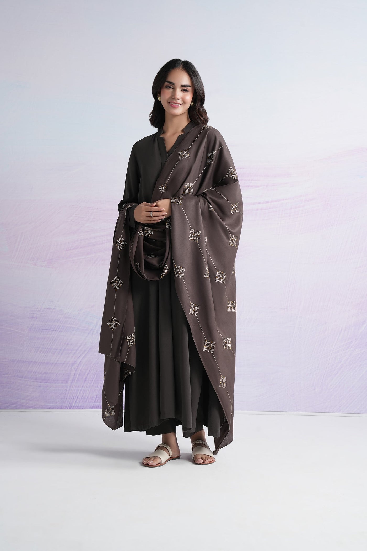 Embroidered Linen Viscose Shawl