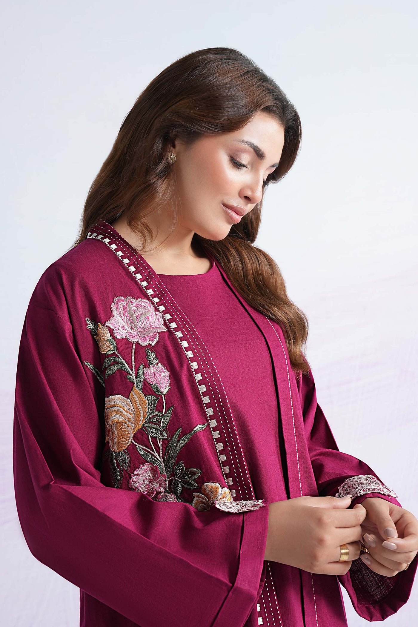 2 Pc Embroidered Crosshatch Suit