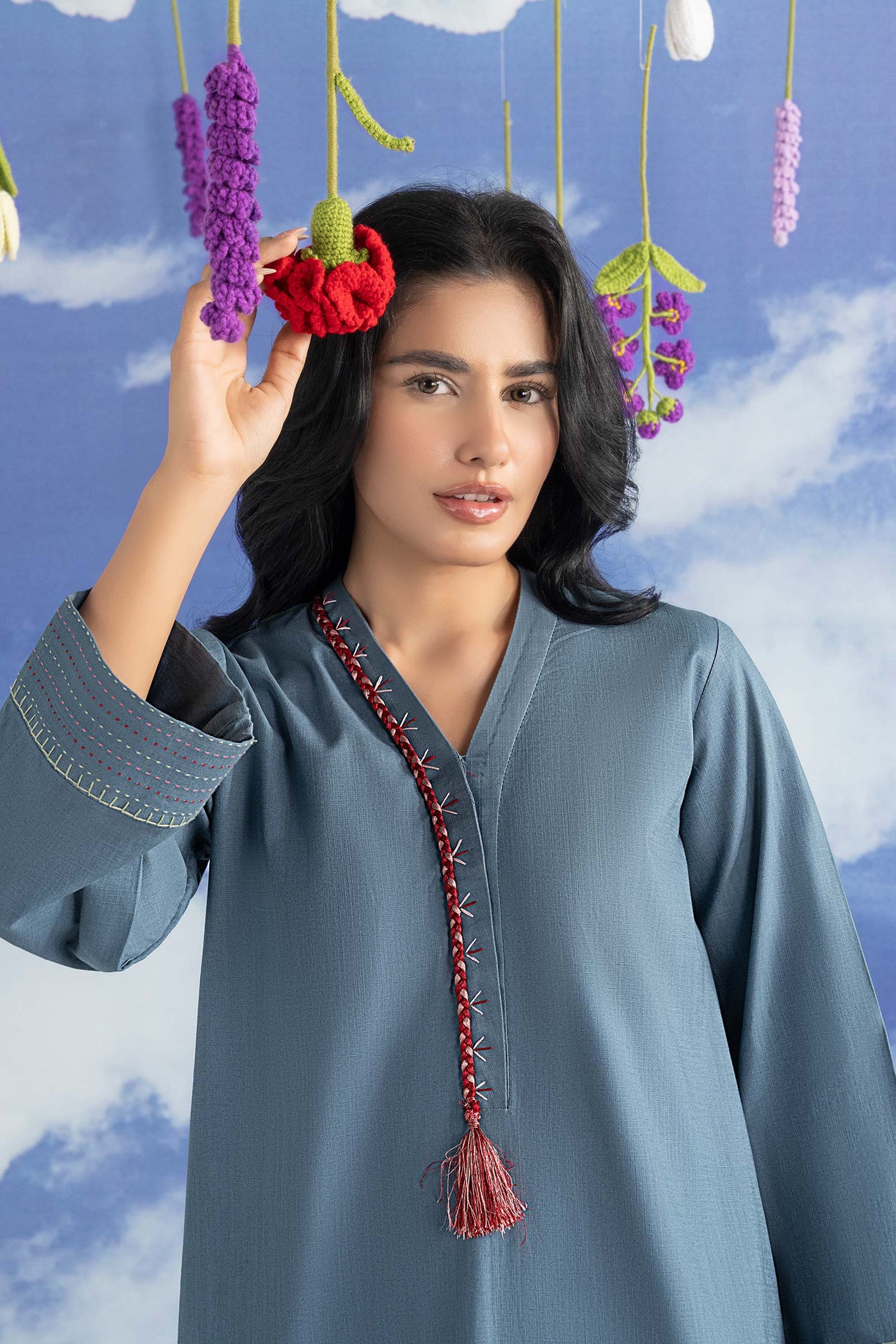 2 Pc Embroidered Crosshatch Suit