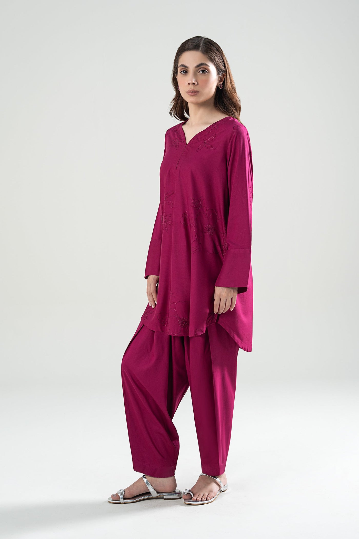 2 Pc Embroidered Linen Suit