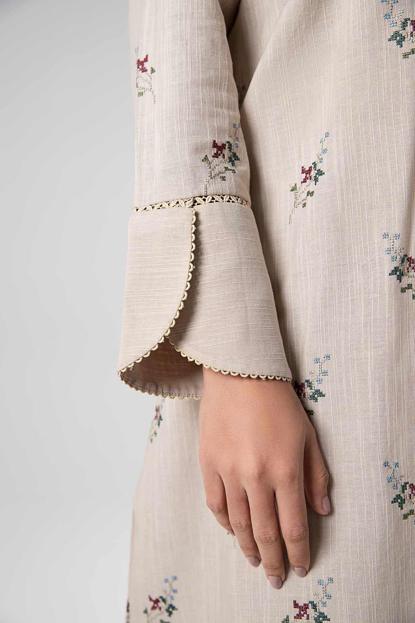 3 Pc Embroidered Khaddar Suit